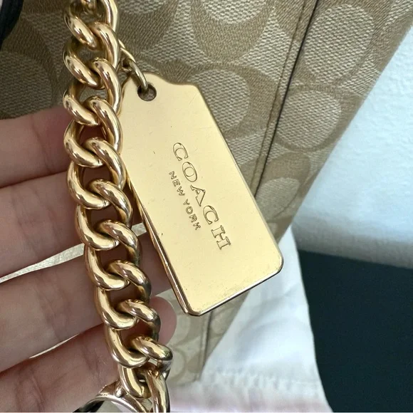 COACH Signature Ava Chain Tote Leather Handbag Shoulder Bag - Picture 3 of 15